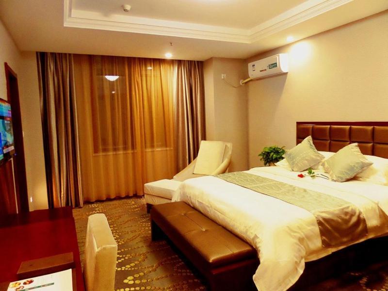 Greentree Inn Jiangxi Jindezhen People Square Jindin Business Hotel Jingdezhen Exteriör bild