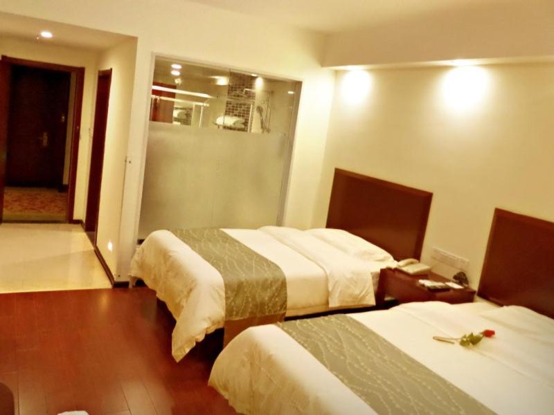 Greentree Inn Jiangxi Jindezhen People Square Jindin Business Hotel Jingdezhen Exteriör bild