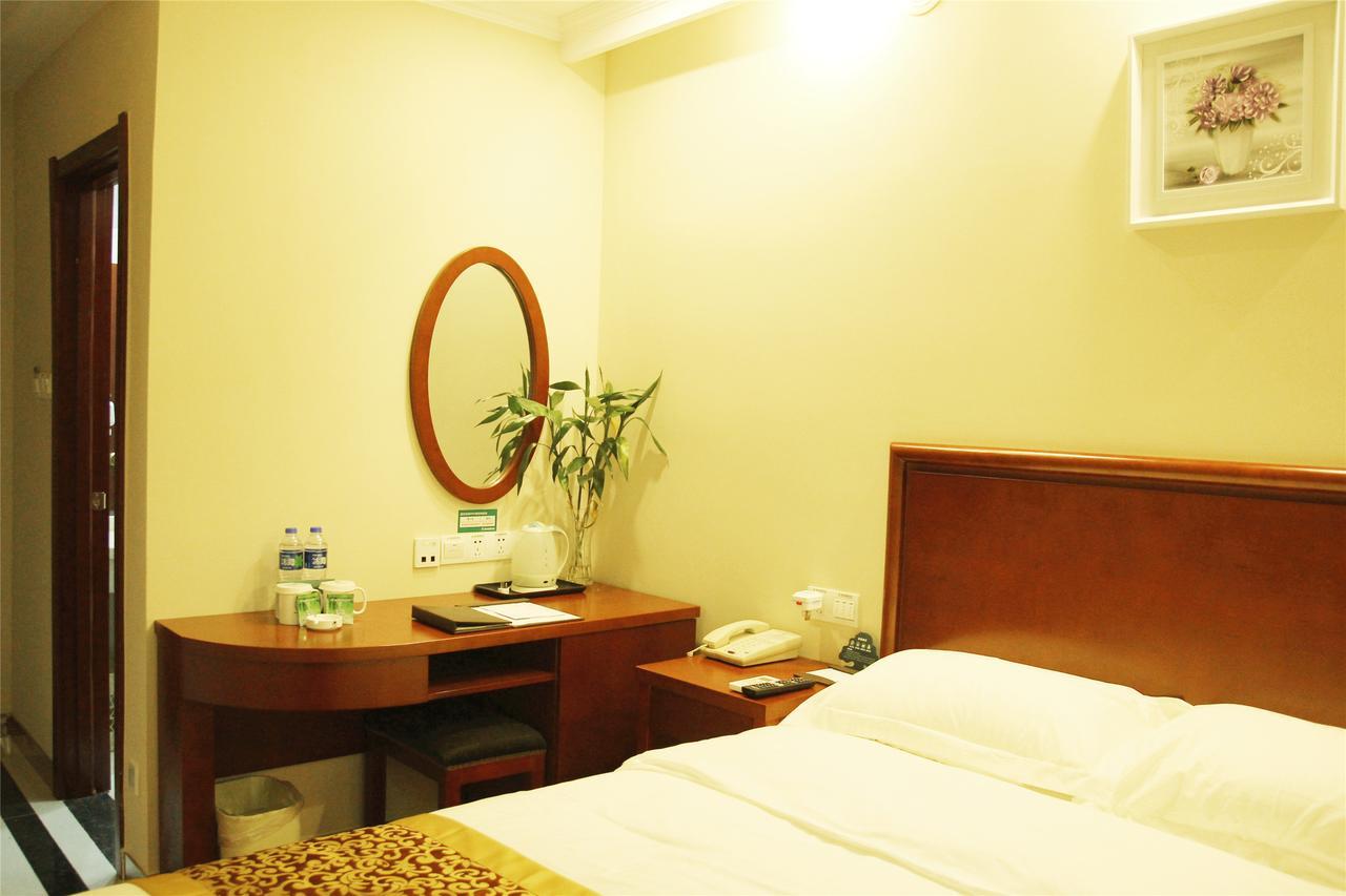 Greentree Inn Jiangxi Jindezhen People Square Jindin Business Hotel Jingdezhen Exteriör bild