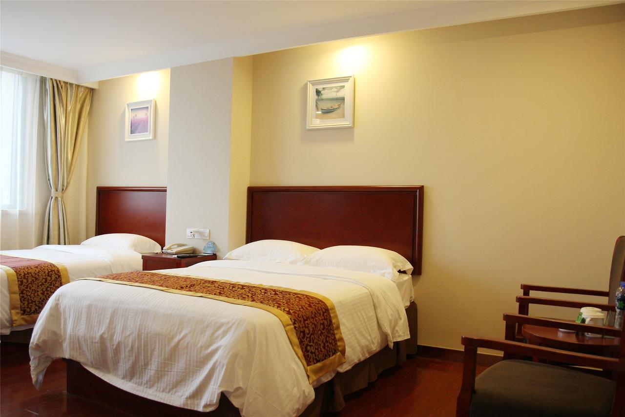 Greentree Inn Jiangxi Jindezhen People Square Jindin Business Hotel Jingdezhen Exteriör bild
