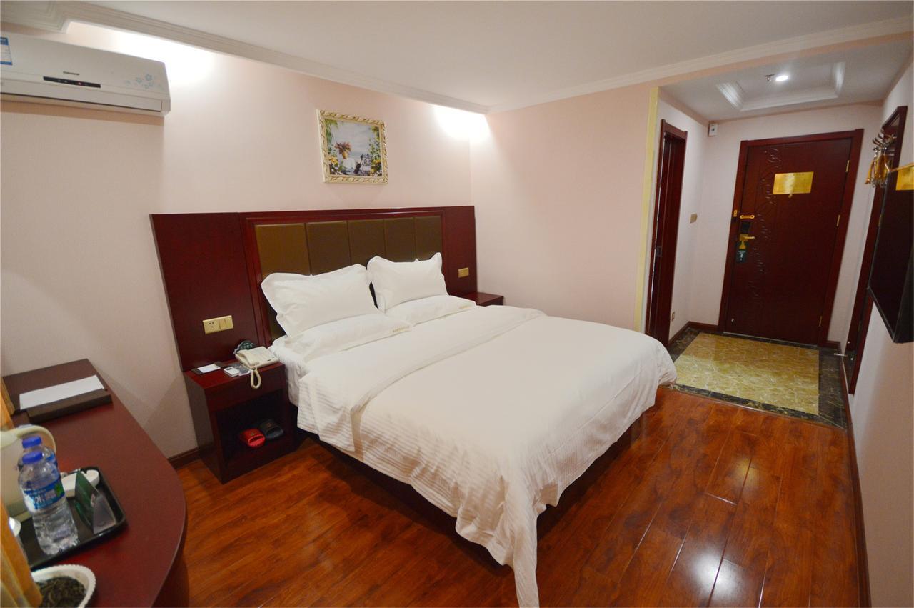 Greentree Inn Jiangxi Jindezhen People Square Jindin Business Hotel Jingdezhen Exteriör bild